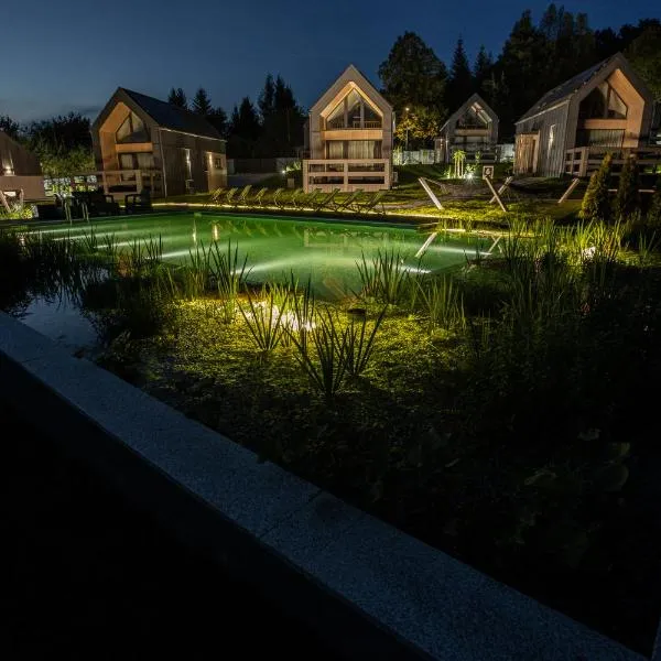 Bobrowe Wzgórza Resort, hotel v destinaci Bobrów