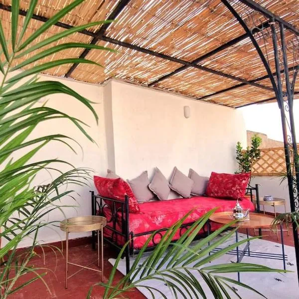 Entire Private House in Fez Medina!, khách sạn ở Fès