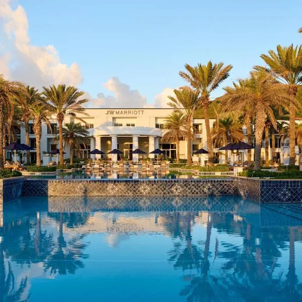 JW Marriott St Maarten Beach Resort & Spa, hotel v destinaci Dawn Beach