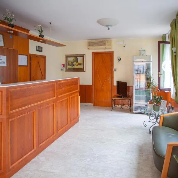 Hotel Tecla, hotel Fonte Nuovában