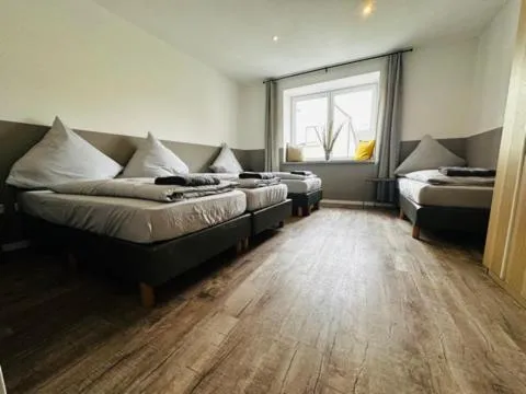 Leitmike&Sun 1, hotel in Greußenheim