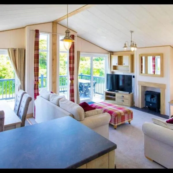 MP778 - 2B Lodge - Parkdean - Camber Sands, hotel in Camber