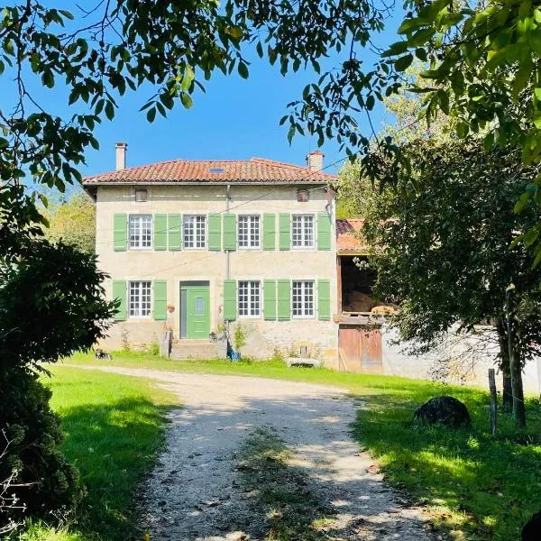 Domaine de Montfort, hotel v destinácii Saint-Lizier
