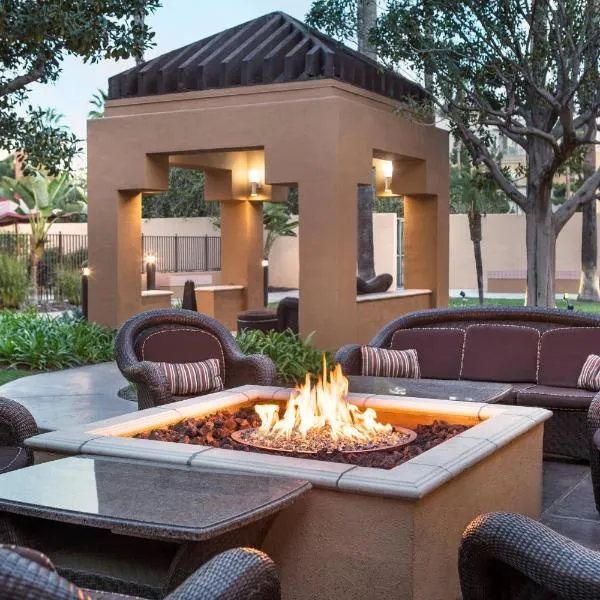 Courtyard Irvine John Wayne Airport/Orange County, hotel v destinaci Irvine