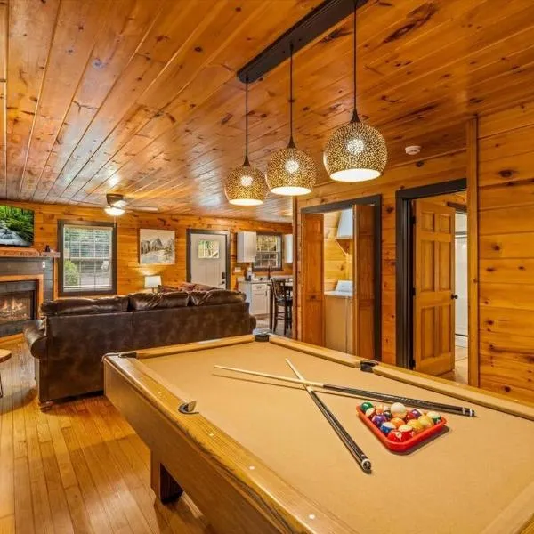 Dreaming Tree Cabin, hotel in Pigeon Forge