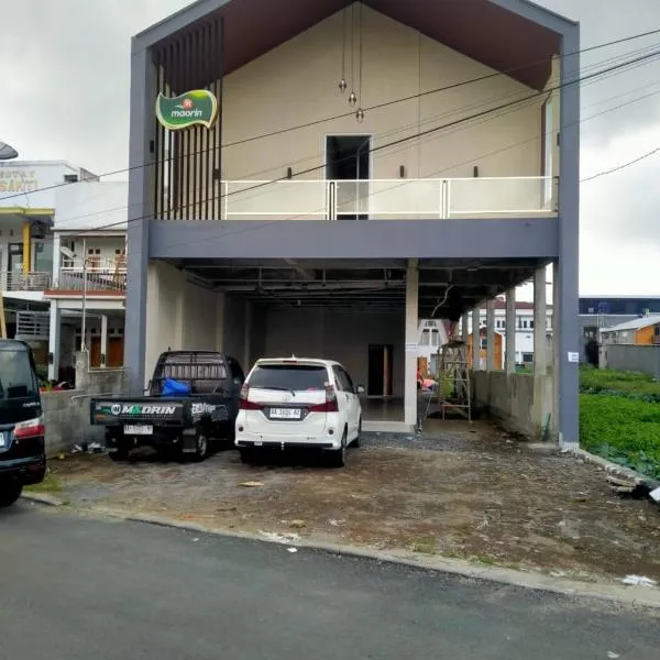 Maorin Guest House, hotel v destinaci Diyeng
