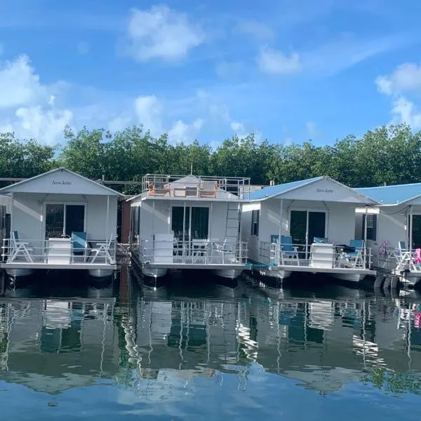 Aqua Lodges At Hurricane Hole Marina, hotel v destinaci Key West