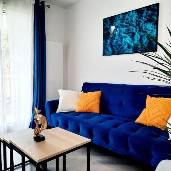 Le Contemporain, hotel v destinaci Ville-la-Grand