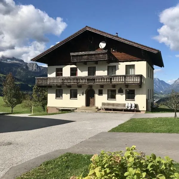 Landhaus mit Familienglück und Ofenwärme, hotel v destinaci Sankt Johann im Pongau