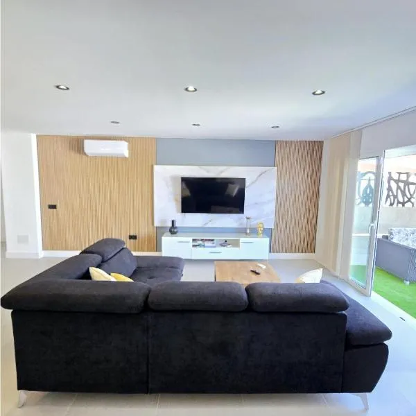 Serendipity House, hotel di Maspalomas