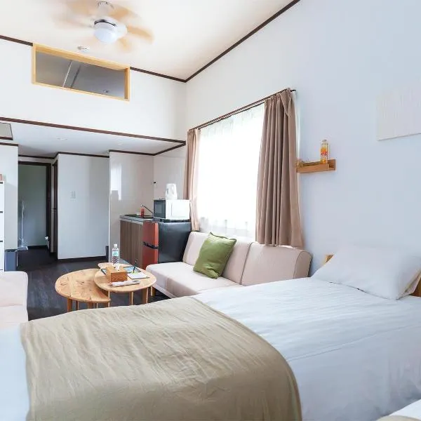 Habitacion Station MobileCottage, hotel v destinaci Azagawa