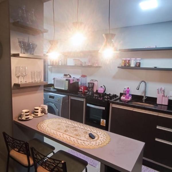 Apto novo, central e aconchegante em Foz - Foto 4