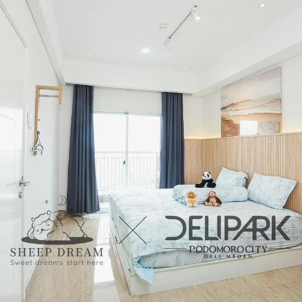 Delipark Mall Premium Empire Luas 90Meter 3Toilet, hotel v destinaci Medan