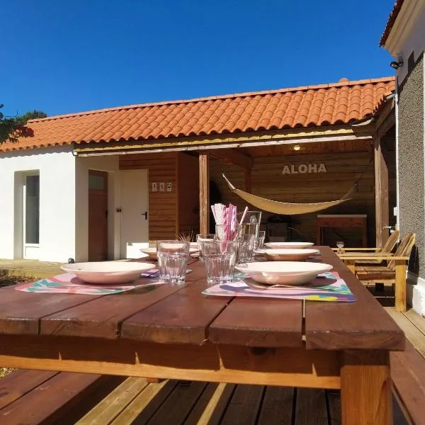 Maison Aloha Esprit Tiny house, hotel em Olonne-sur-Mer