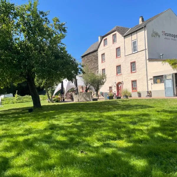Livi's Landhaus, hotel v destinaci Neumagen-Dhron
