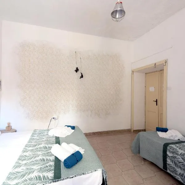 Safeheaven Sardinia, hotel v destinaci Dorgali