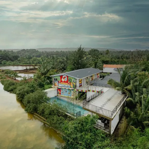 DownTown Arambol - The River Side Hostel, hotel v destinaci Arambol