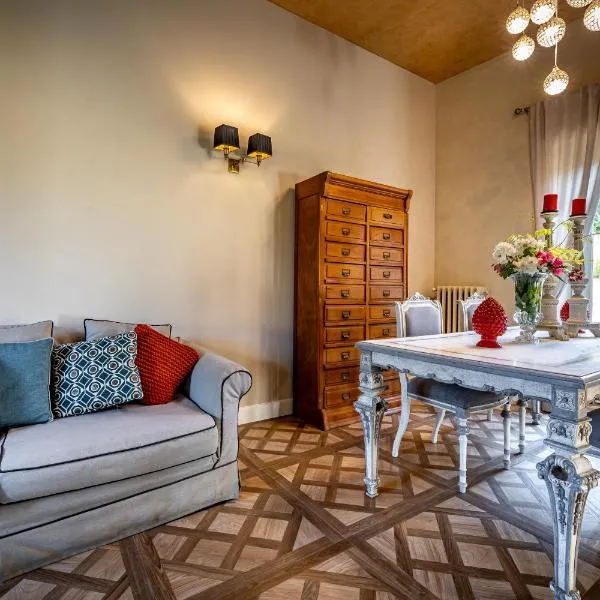 Luxury Magnolia with Sauna, hotel a San Jacopo al Girone