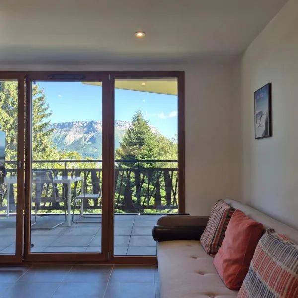 Superbe appartement neuf idéal pour des vacances en famille, hotelli kohteessa La Féclaz