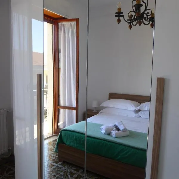 The Shamrock House, hotel in Palazzolo Acreide