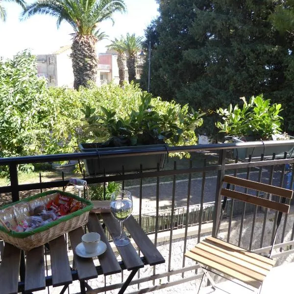 The Shamrock House, hotel em Palazzolo Acreide