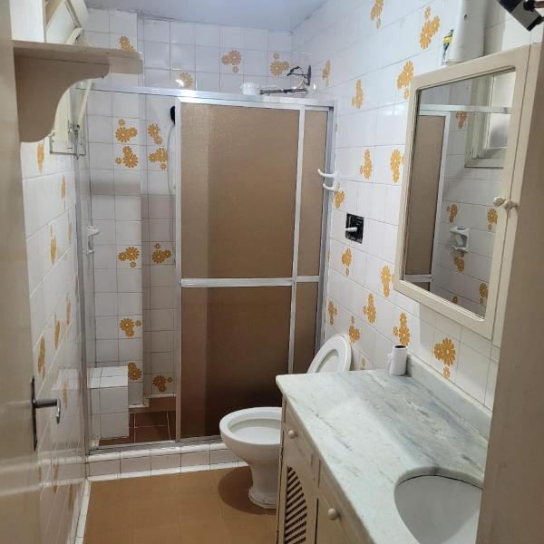 Apartamento na praia forte de 1 quarto, sala, cozinha e 1 banheiro - Foto 3