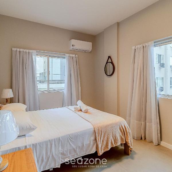 Apt 70m do mar próx de tudo no melhor de BC POL406