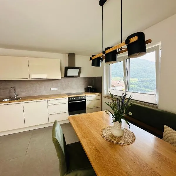 Urlaub am Bauernhof, hotel a Karrösten
