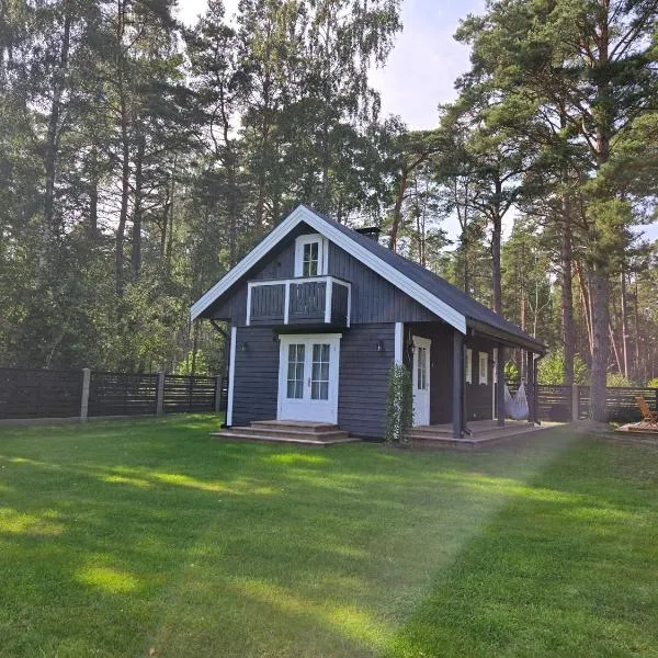 Kolkas pirtsmāja Piekrastes, hotel in Kolka