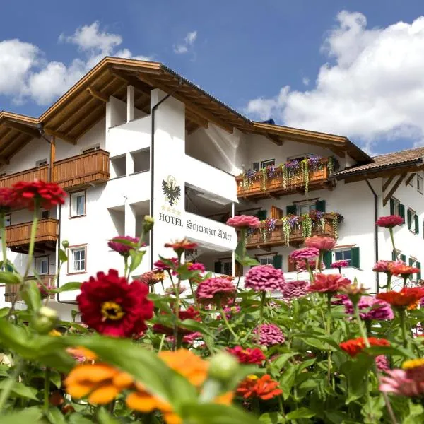 Schwarzer Adler, hotel v destinaci Siusi