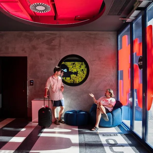 AMISTAT City Hostel Barcelona、バルセロナのホテル