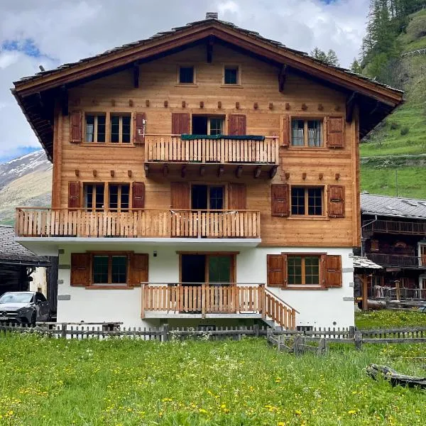 Appartement spacieux, hotel in Haudères