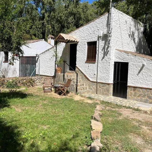 Loft Rural El Pajar del Molino, hotel v destinaci Benamahoma
