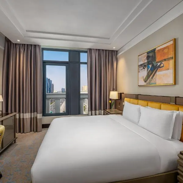 The Hotel Galleria Jeddah, Curio Collection by Hilton, hotel in Jeddah