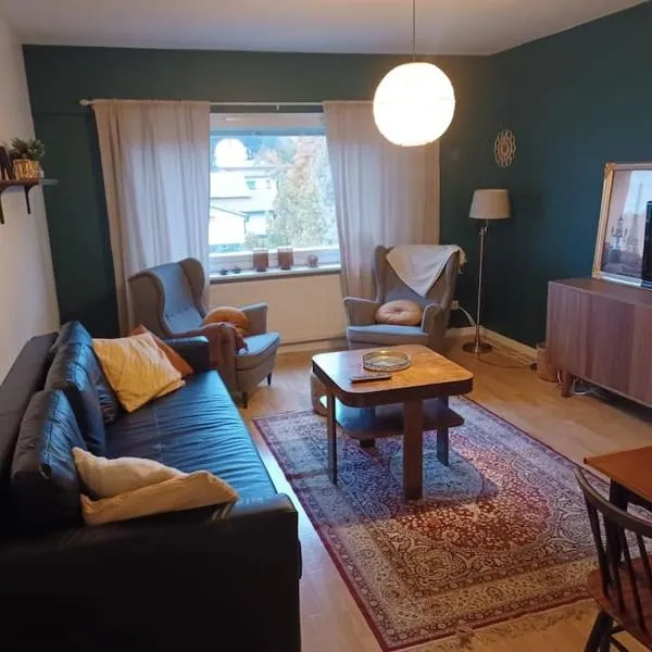 Viihtyisä kaksio torin laidalla 1-4 hengelle, hotel em Varkaus