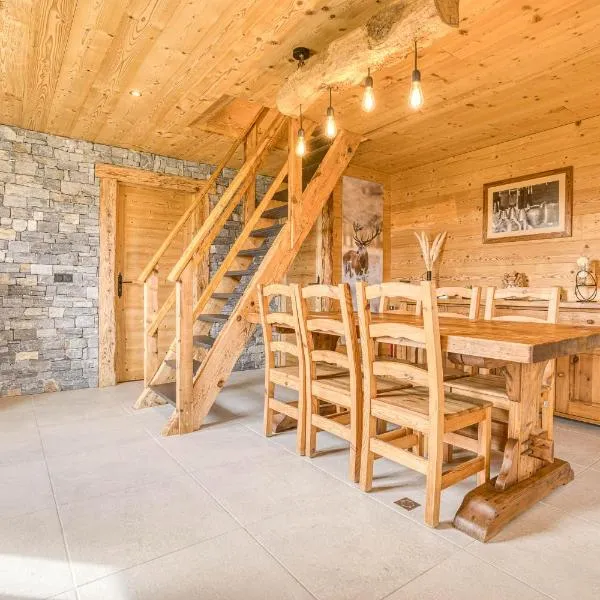 Le chamois, chez le charpentier d'antan, La chaleur du bois, le calme de la campagne, hotel v destinaci Épagny