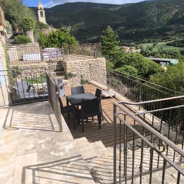 Studio LES RESTANQUES, hotel v destinaci Montbrun-les-Bains