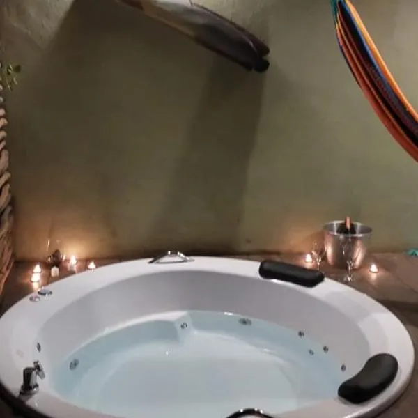 Morooka chalé ÁGUA com hidromassagem ALTER CHÃO, hotel v destinaci Alter do Chão