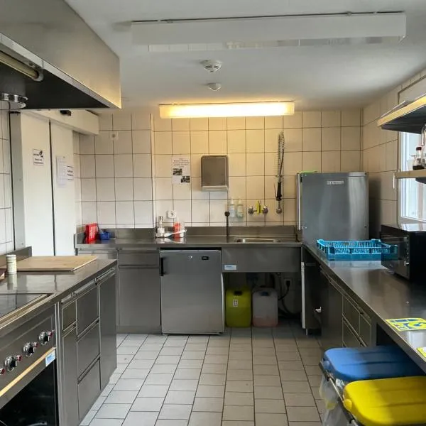 09 - Gästehaus Erika - Hundwil - Appenzellerland, ξενοδοχείο σε Hundwil