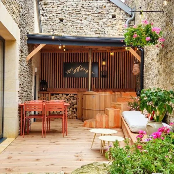Gite romantique avec spa en Bourgogne, hotel em Sacquenay