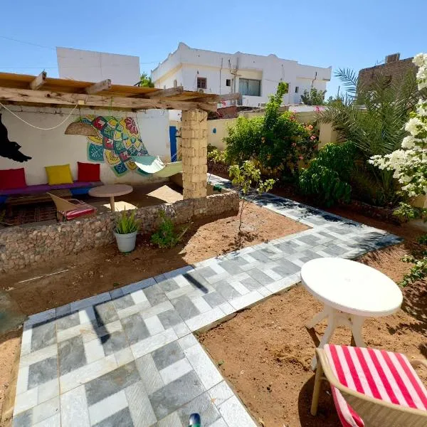 Blue Villa in Lighthouse, hotel v destinaci Dahab