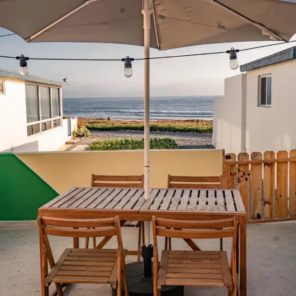 CASA TUCAN - BEACH JUNGLE PARADISE, hotel u gradu Ensenada