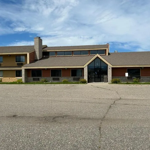 Northwoods Inn & Suites - Blackduck, hotel v destinaci Blackduck