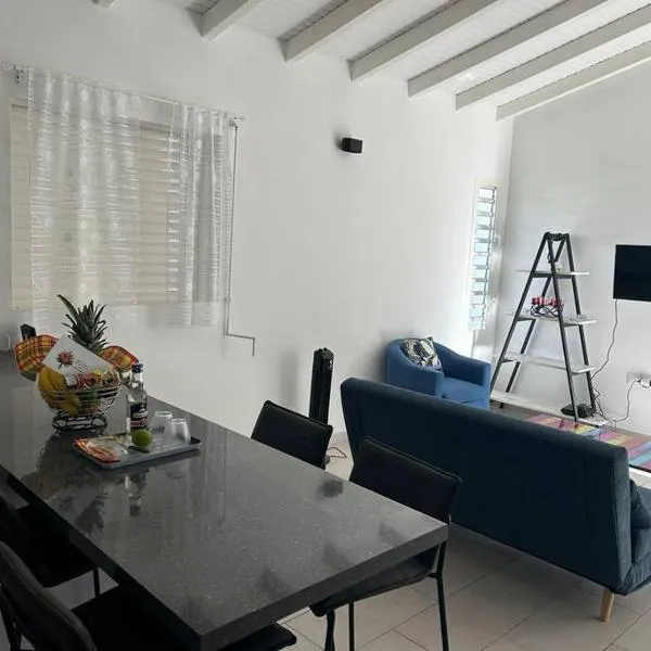 Villa Pavé Luc-Sa, hotel v destinaci Les Abymes