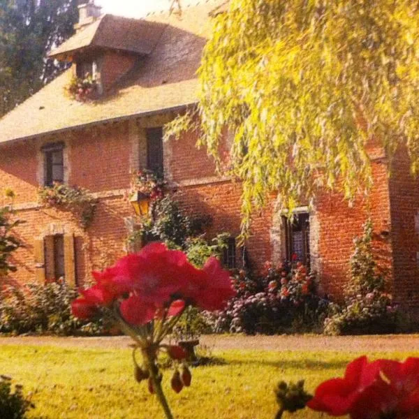 La Ferme Des Vignes, hotel v destinaci Hotot-en-Auge