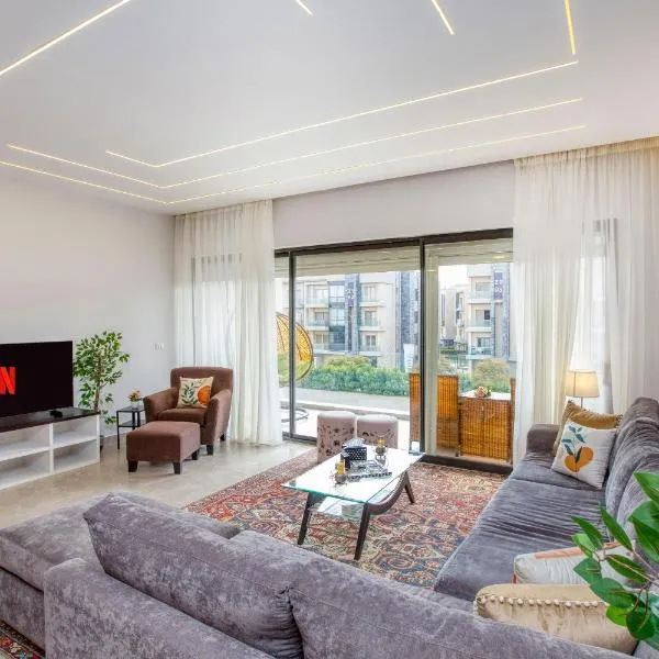 Prime Select Lake View, khách sạn ở New cairo