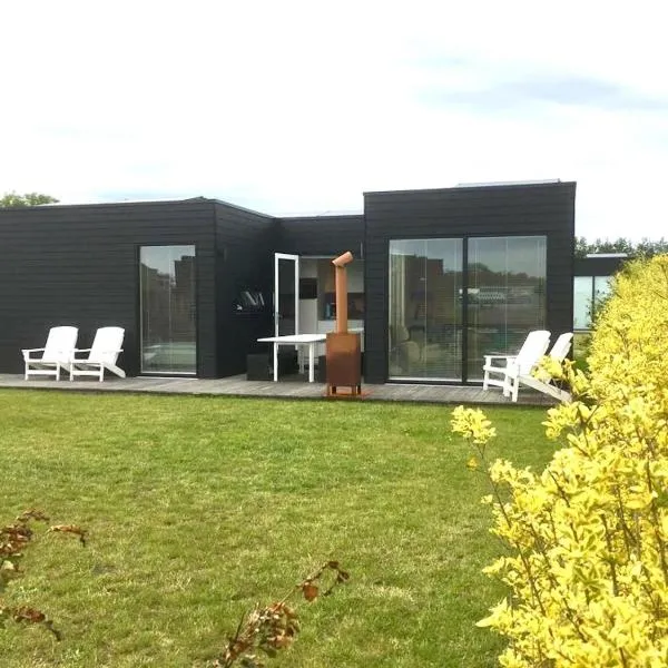 Noardewyn - Ecohuisjes Terschelling, hotel v destinaci Midsland