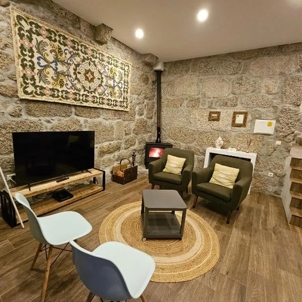 Quinta da Casa dos Santos - Inside Gerês, Hotel in Geres