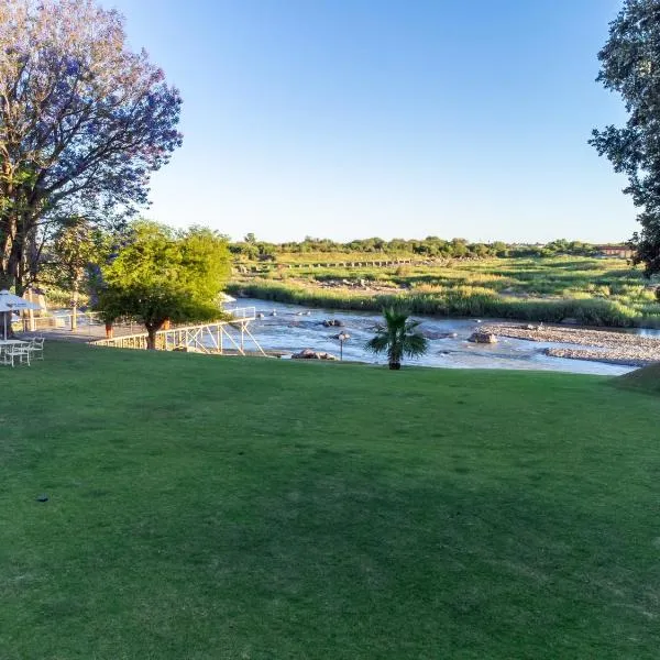 Sunriver Kalahari Lodge Riverside stay in Upington, hotel in Upington