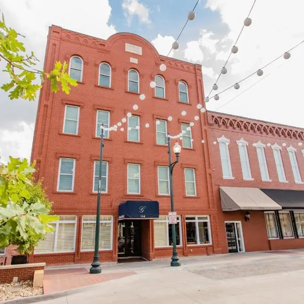 Grand Hotel, hotel v destinaci McKinney